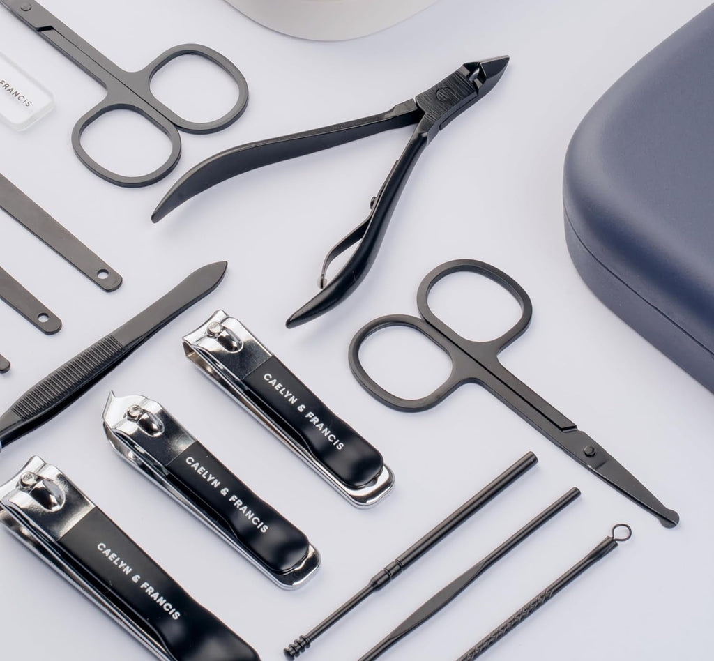 18Pcs Manicure Set, Professional Stainless Steel Nail Care Tools, Portable Grooming Kit for Travel and Home, Ideal Nail Clippers, Gift for Men Women Friends and Parents (Royal Blue)