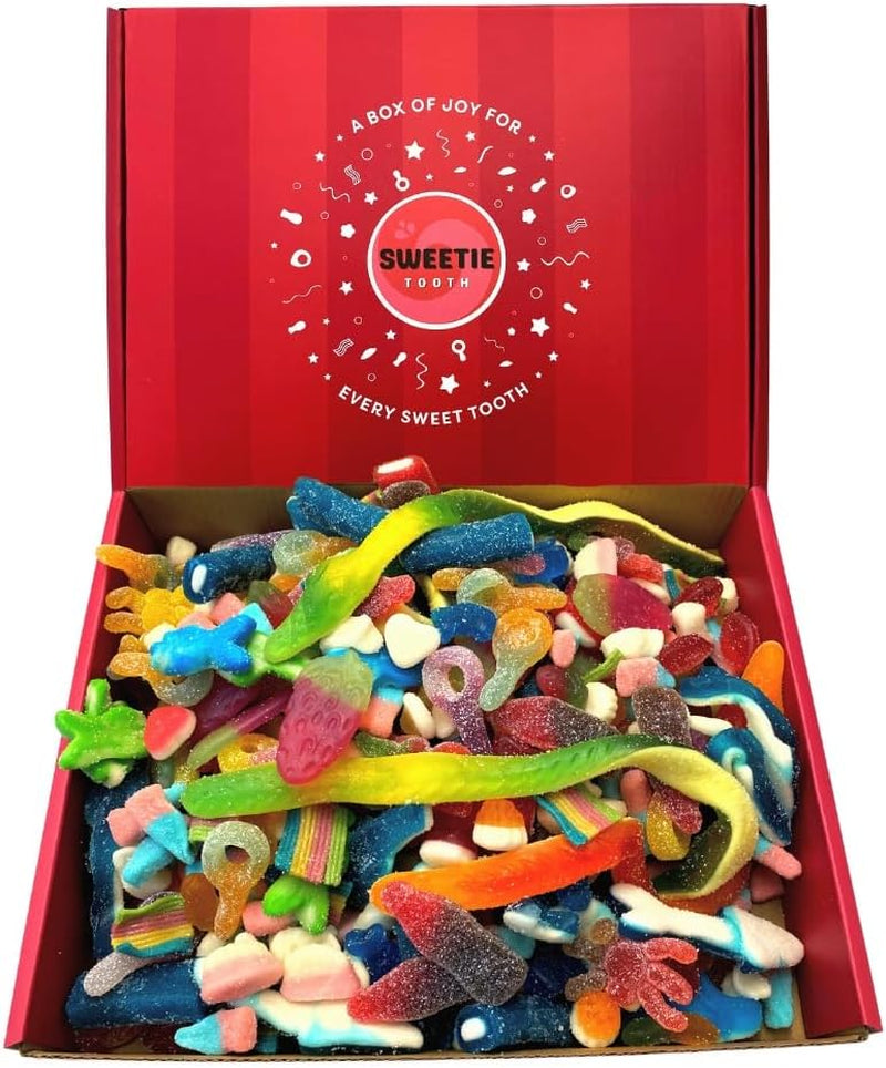 Premium Random Pick & Mix 1Kg Hamper Gift Box - Random Pick & Mix Sweets for Birthday, Kids, Thank You, Congratulations, Christmas, Halloween, Easter, Father'S Day