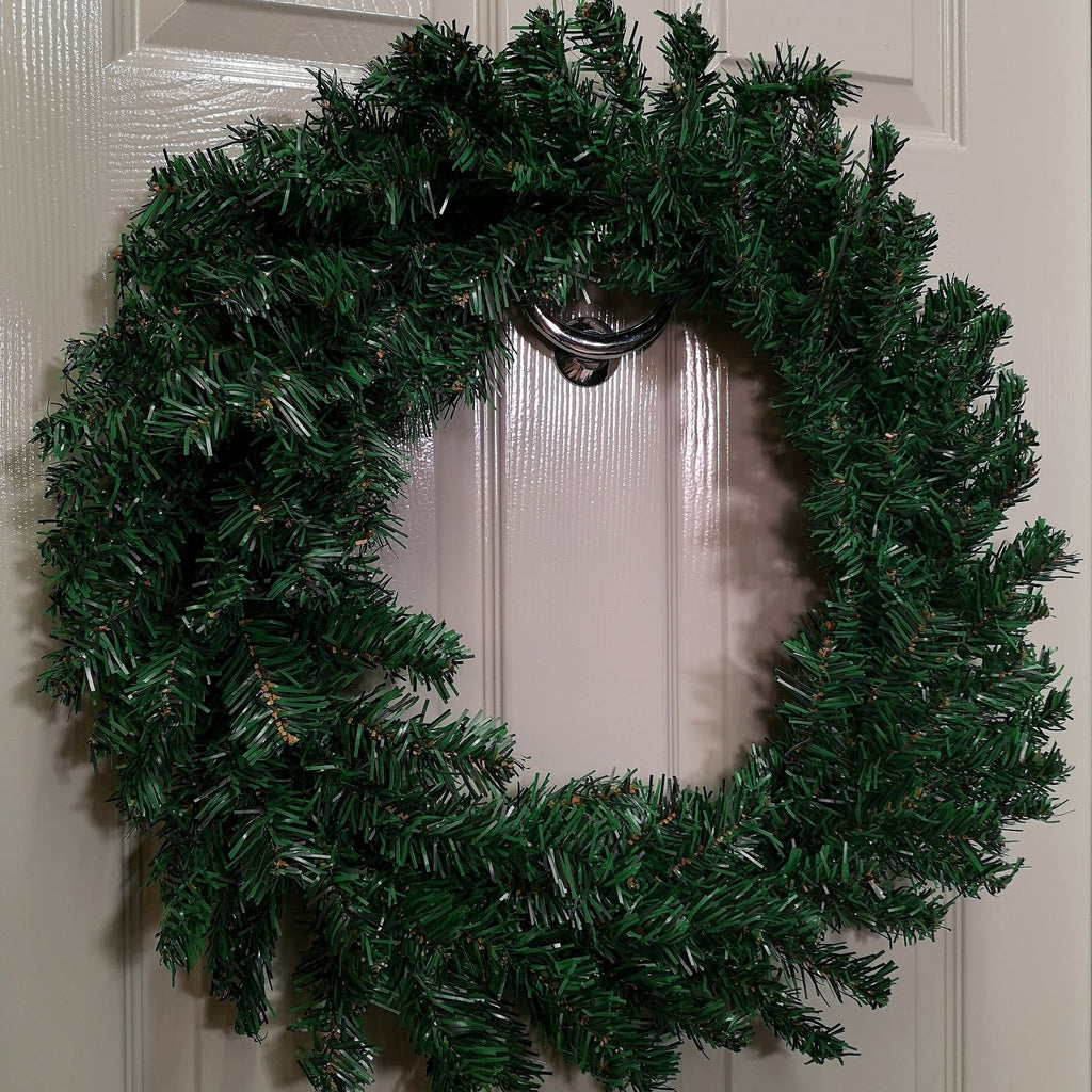 60Cm Plain Green Christmas Wreath With160 Tips