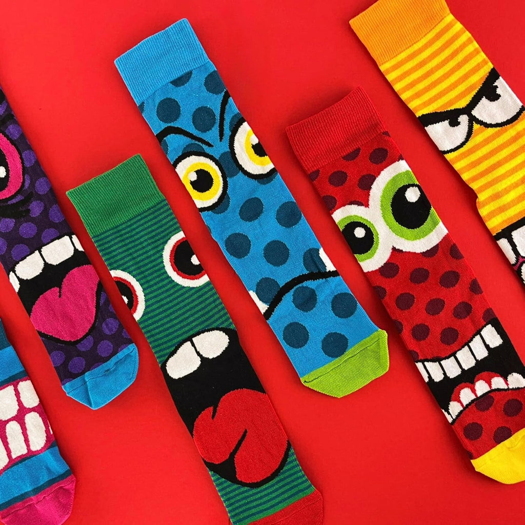 the Stress Heads Gift Box – 6 Sulking Odd Socks for Men – UK 6–11, EUR 39–46, US 7–12 – Funny Monster-Themed Mix & Match Socks – Colourful Gift for Birthdays, Father’S Day & Christmas